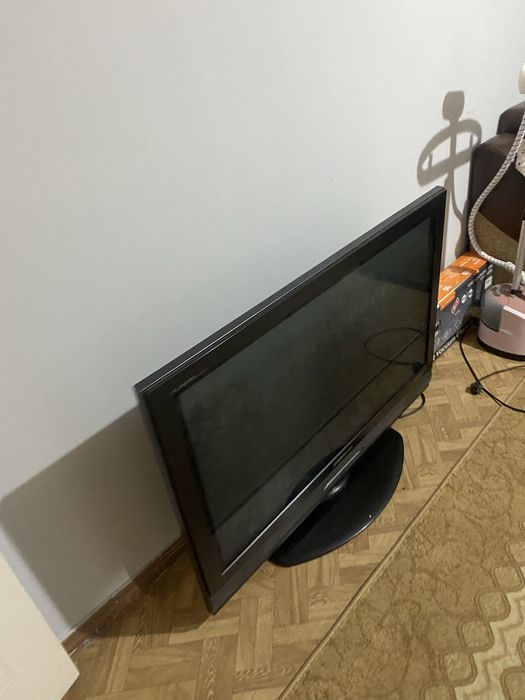 Продам телевизор