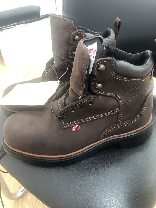 Red WinG ботинкасы сатылады новый размер 40