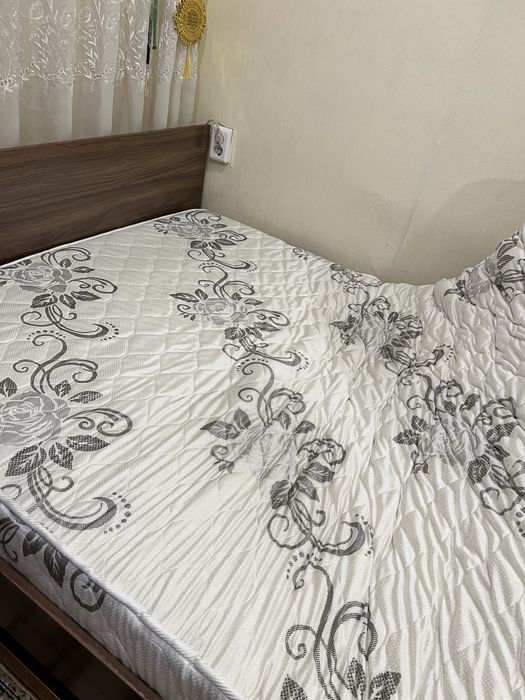 Продам кровать 140*190