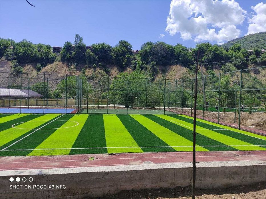 Строительство футбольных и баскетбольных полей!