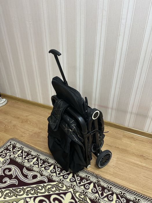 Детская коляска