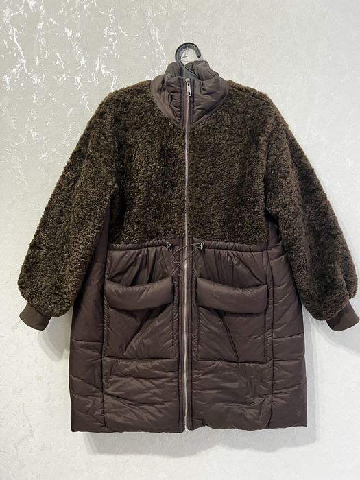 Куртка 46-48 р весна