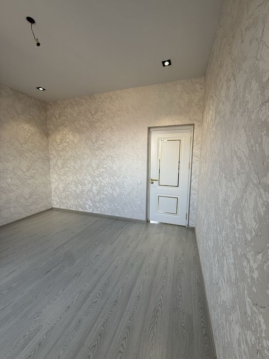 Срочно продаётся 1-сотик 4-комн участка в Сергели Ханабад