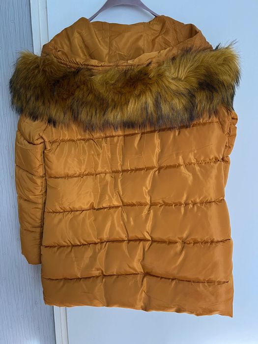 Зимно яке с качулка