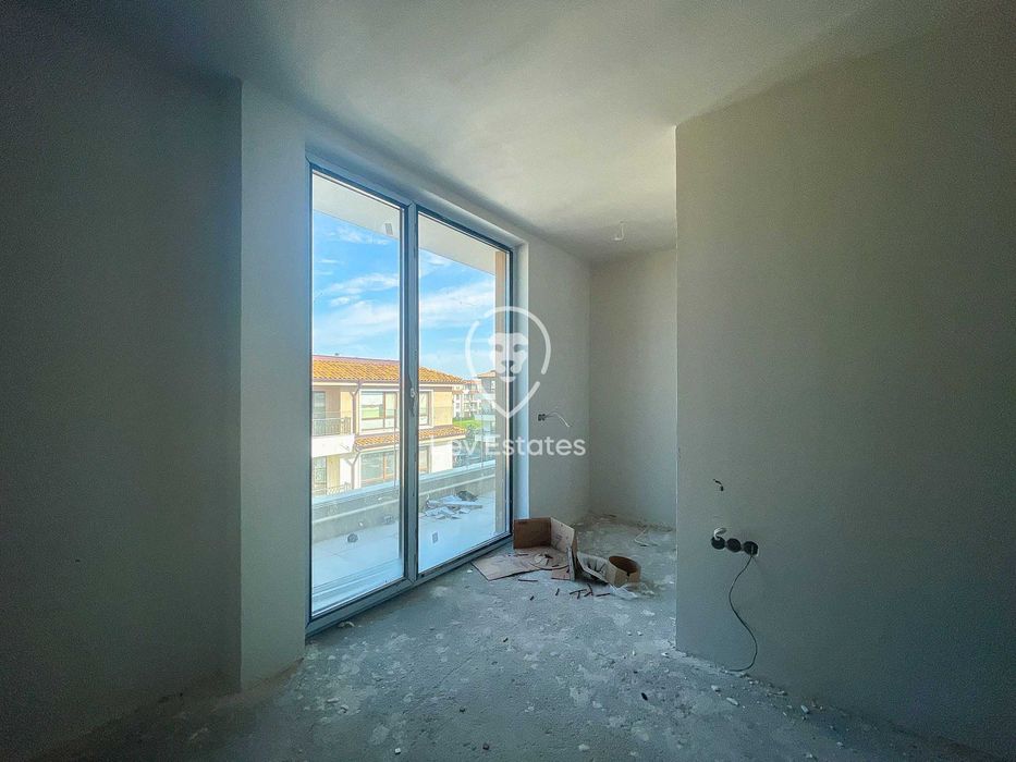 Продава се Тристаен апартамент в Бургас, Сарафово - 152 кв.м за 1507 €/кв.м - Снимка #18