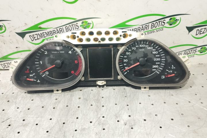 Ceasuri bord 4L0 920 930 T Audi Q7 4L (facelift)