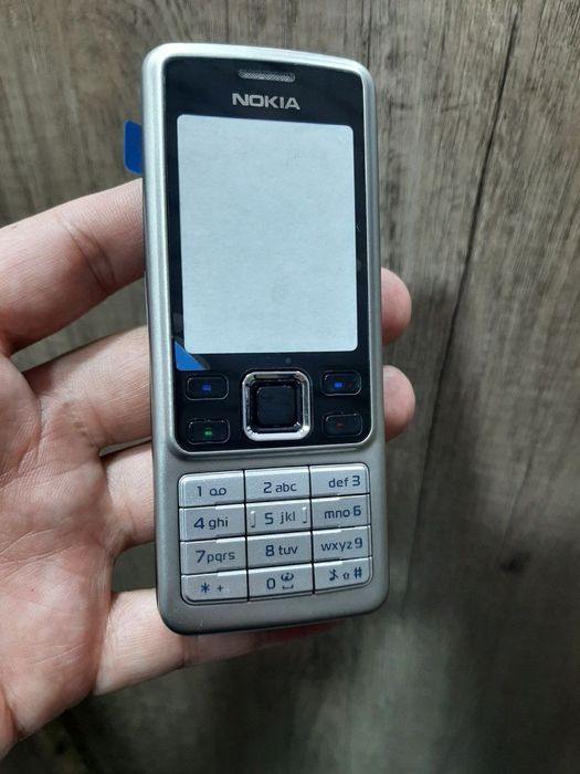 Nokia 6300 korpuslar sotiladi