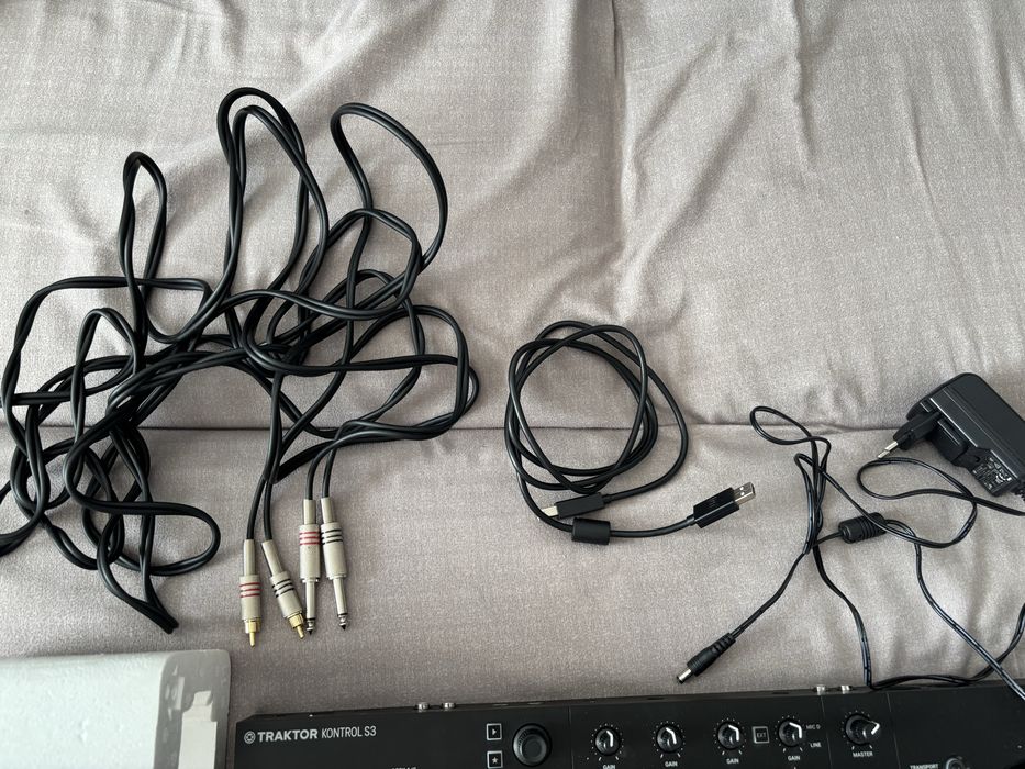 Consola DJ Native Instruments Traktor Kontrol S3