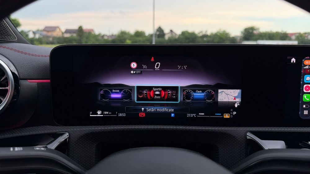 Mercedes-Benz CLA 200 AMG 2025