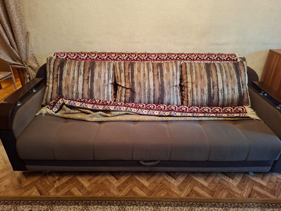 Диван в отличном состоянии