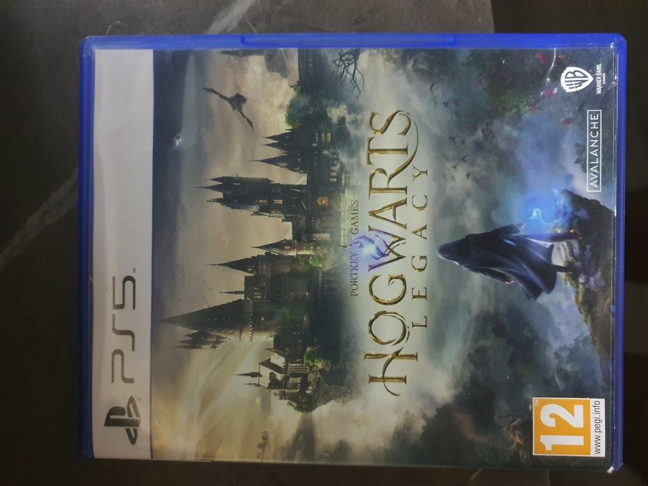 Vând Hogworts Legacy ps5