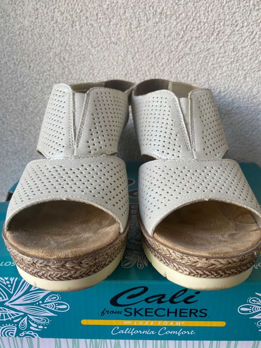 Sandale Rieker, decupate, alb, marime 38, toc 5cm, Nou