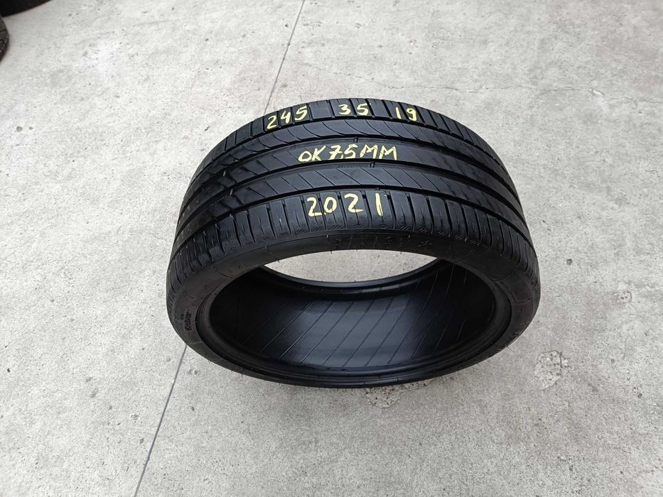 O anvelopa de vara 245 35 19 kleber dynaxer uhp profil 7,5 mm