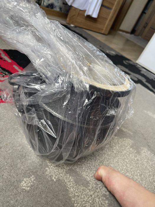 Продам казан новый запечат