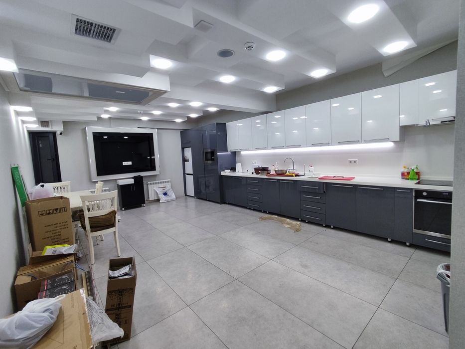 Аренда цокольного этажа 324м² на Ц1