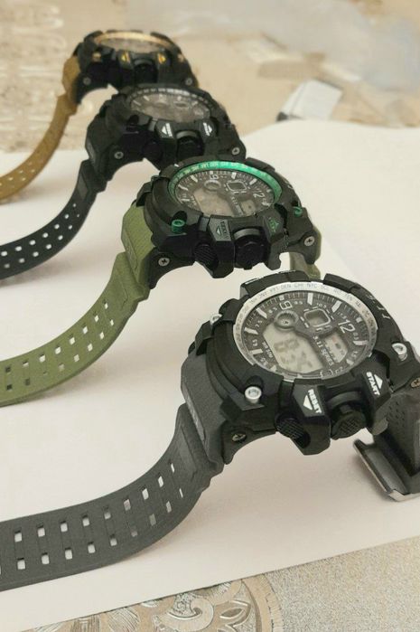 Часы Тактические 5.11. Водонепроницаемые,электронные.Смотрите фото.