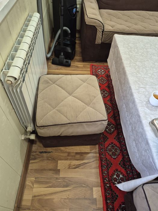 Юмшок мебел сотилади