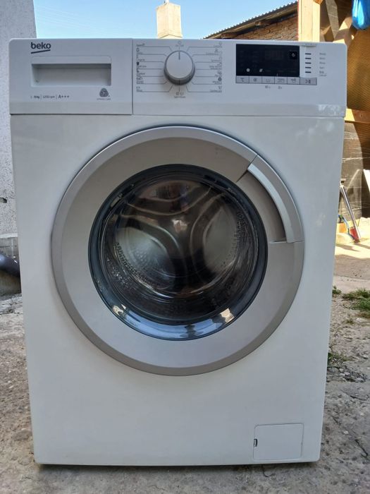 Vând mașină de spălat Beko A+++