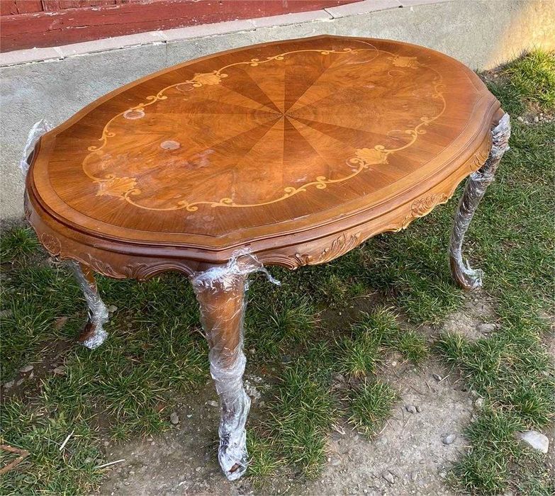 Canapea cu fotolii si masuta Ludovic VI