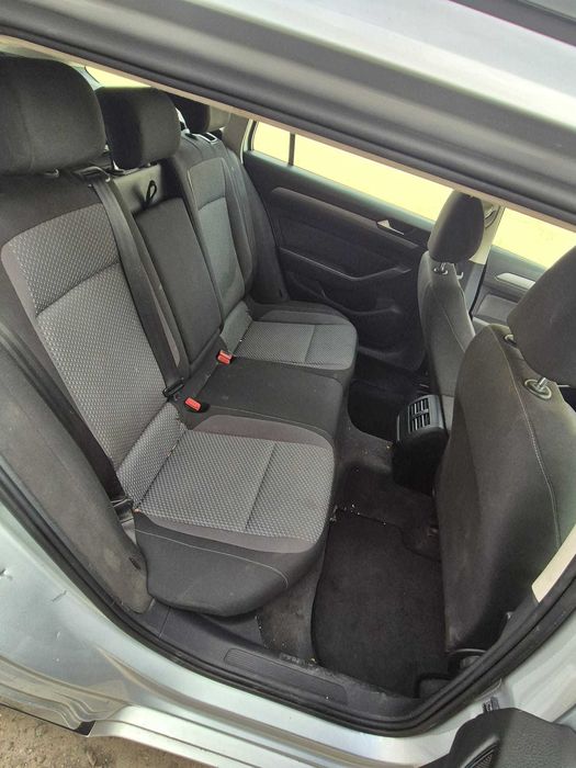 Dezmembram Volkswagen Passat B8 1.6 tdi DCXA 2015