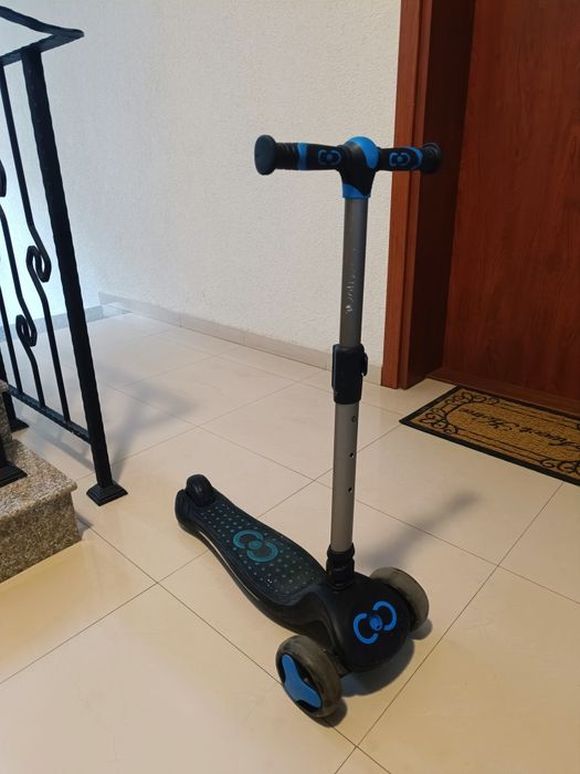 Голяма тротинетка за момче 6+ год.