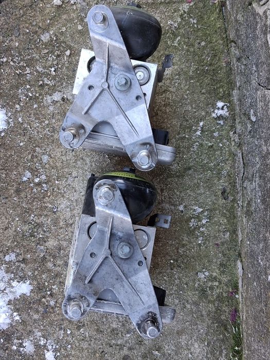 De vanzare Pompa  /Modul  de franare SBC  Mercedes  E  clas  ,BOSCH O