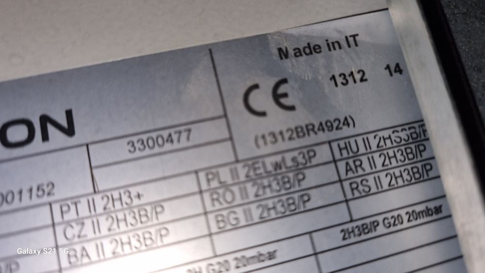 Газовый котёл Ariston