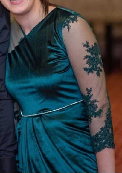 Vând rochițe de ocazie