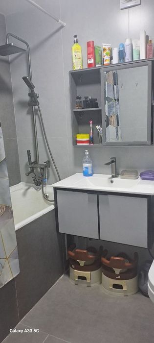 Severniy Olmzor, Shimoliy Olmazor Евро ремонт уй сотилади 3⁴ хона Yevr