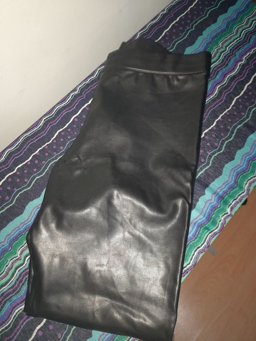 Vand pantaloni imitatie piele caldurosi