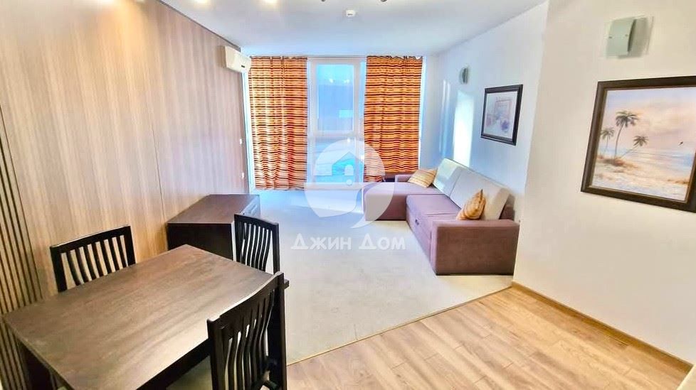 Продава се Двустаен апартамент в Бургас, Сарафово - 67 кв.м за 1178 €/кв.м - Снимка #1