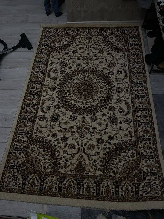 Срочно продам ковер