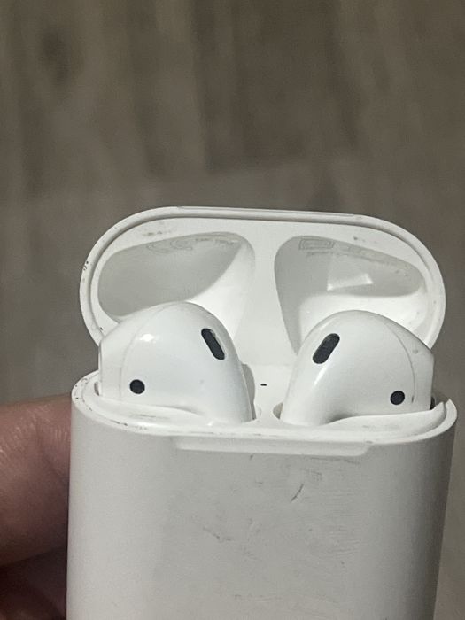 Продам airpords