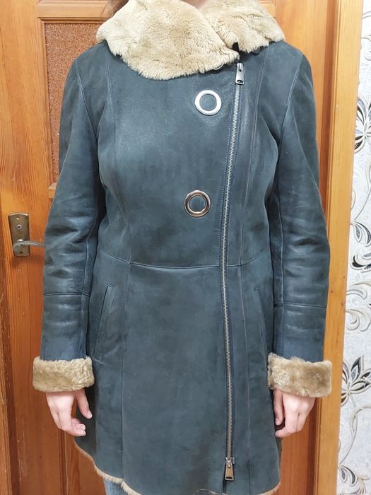 Продам натуральную дублёнку.