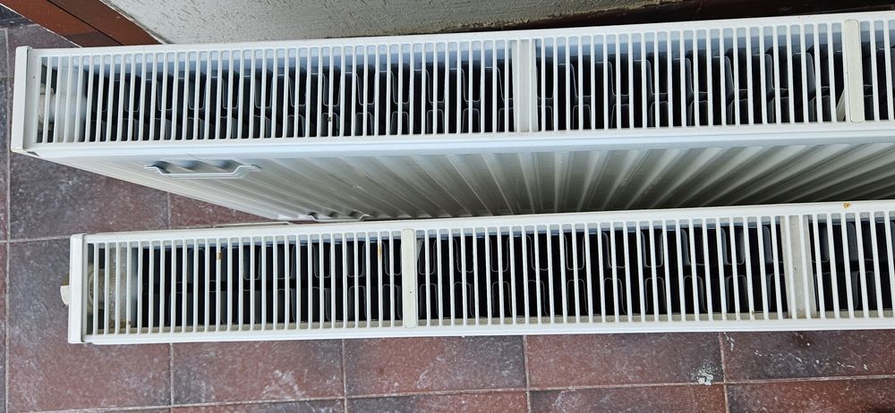 Radiatoare otel de 1200 /600 și 1400/600,preț 300 de lei  bucata.