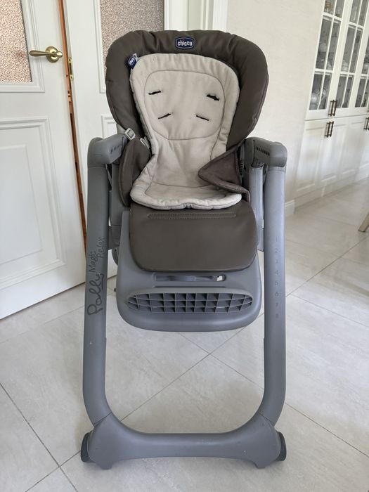 Стульчик для кормления chicco