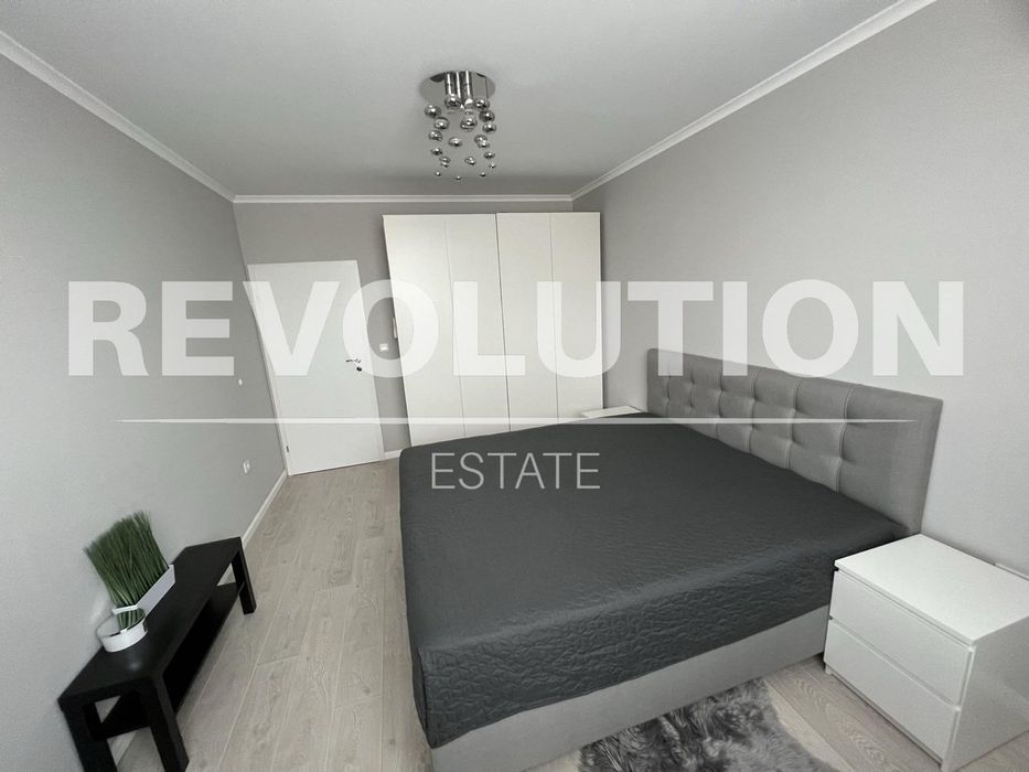 Дава се под наем Тристаен апартамент в Варна, Победа - 120 кв.м за 1200 € - Снимка #3