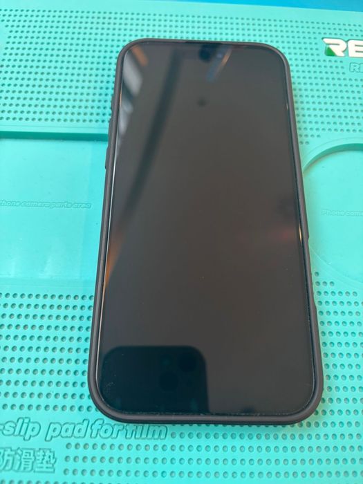 De vanzare iphone 16 pro max