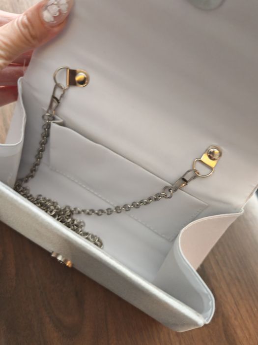 Сватбен халат и аксесоари