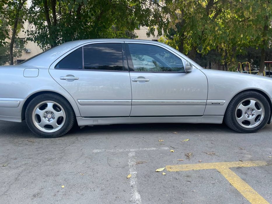 Срочно!!! Мерседес 210. Авангард.