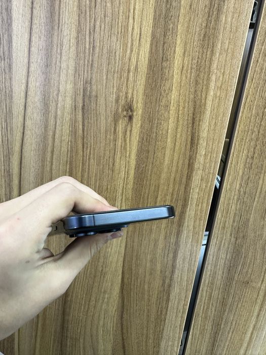 Iphone 15 pro max blue 256gb 86%