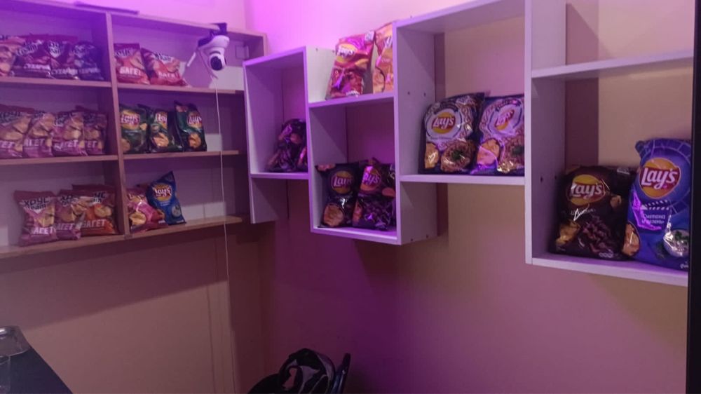 Продам мебель под игровой клуб