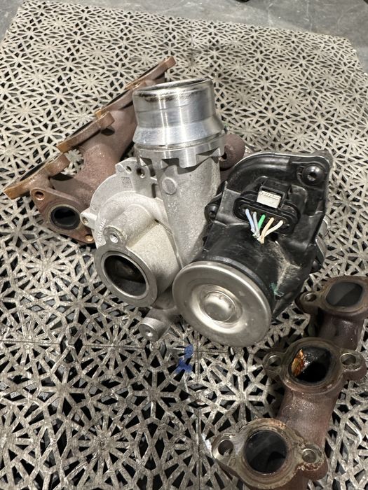 Turbina Renault Dacia motor 1.5 dci cu adblue an 2022 144109984R