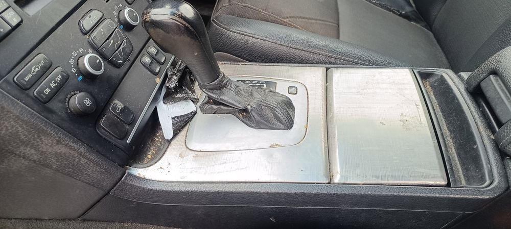 Dezmembrez Volvo XC90 [Fabr 2002-2014]