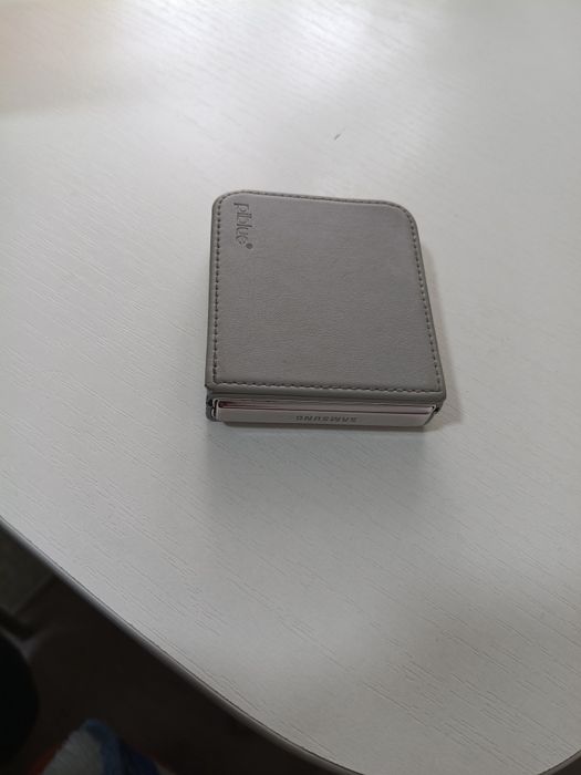 Galaxy Z Flip5 телефон раскладушка