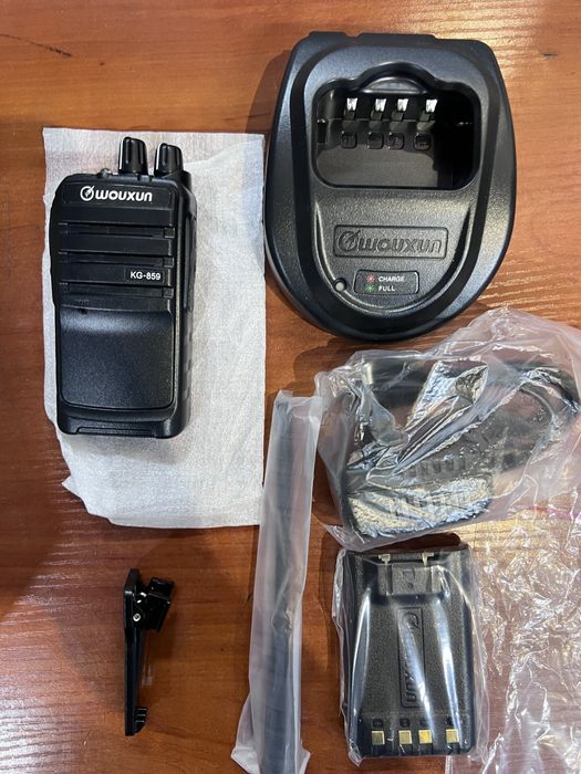 Рация Wouxun KG-859