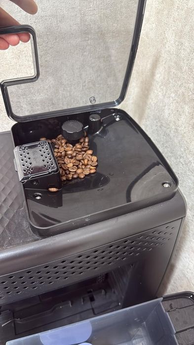 Продам кофемашину