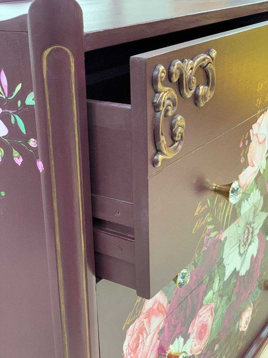 Комод деревянный