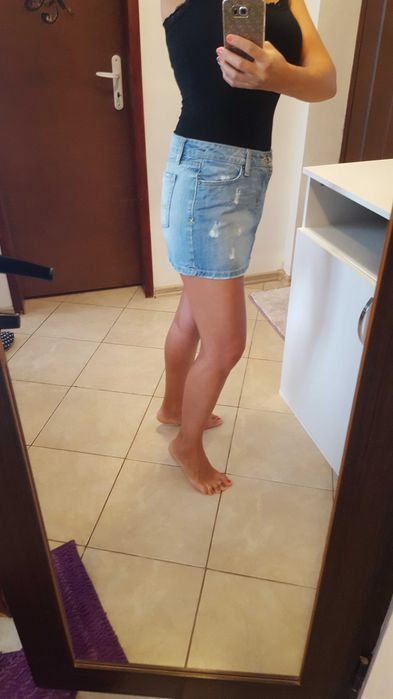 Дънкова пола S размер !