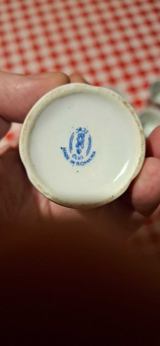 Set de porțelan pt . tărie